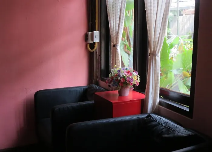 بيت شباب Non House بانكوك