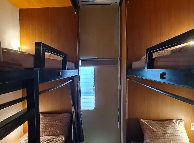 Non House Hostal *